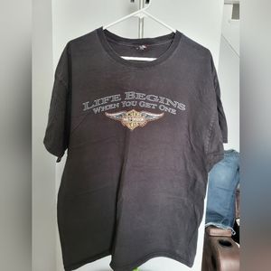 Men's vintage extra large Harley Davidson T-shirt.